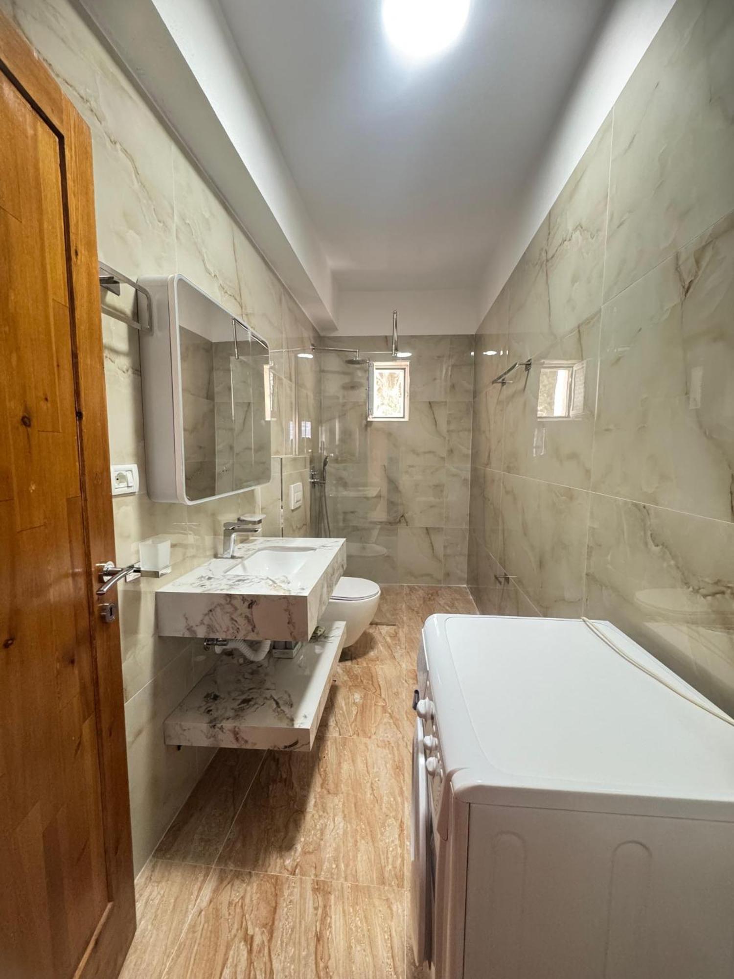 Beachfront Apartment Himare Exterior photo